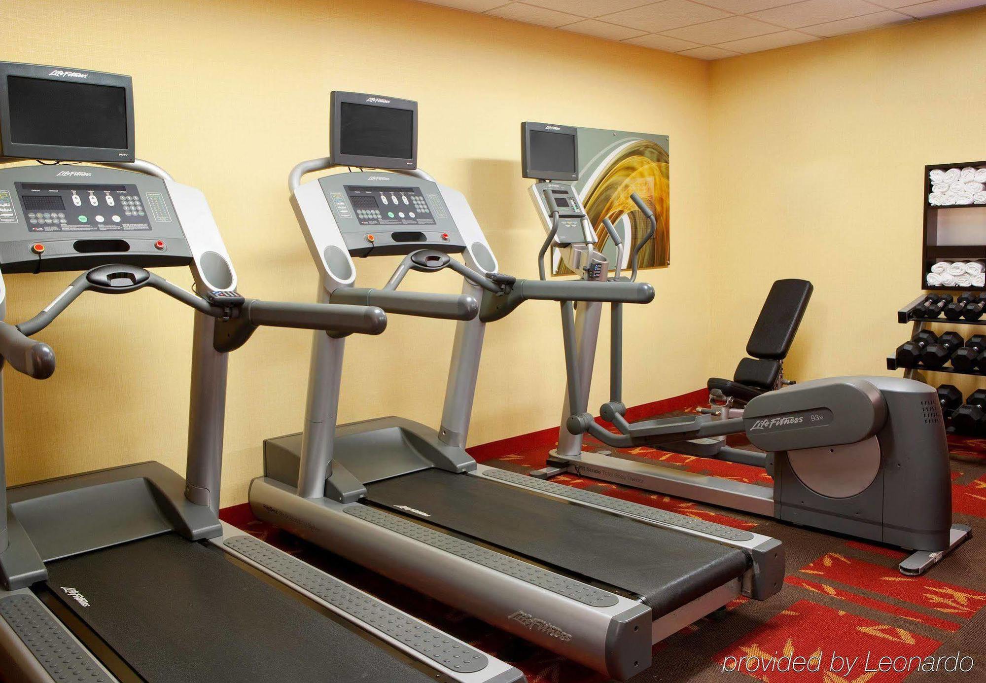 Courtyard By Marriott Boston Norwood/Canton Экстерьер фото